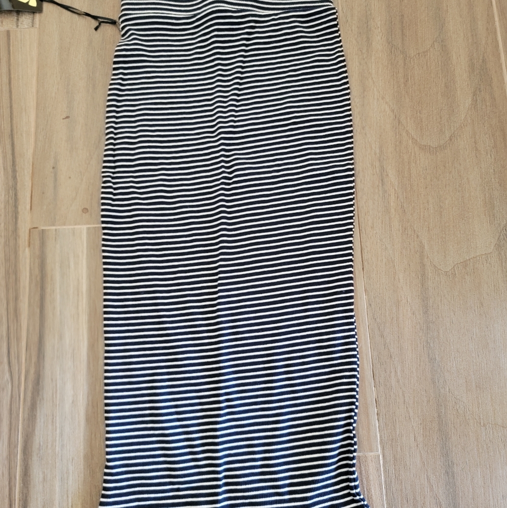 Pencil skirt, iris,small, blue and white